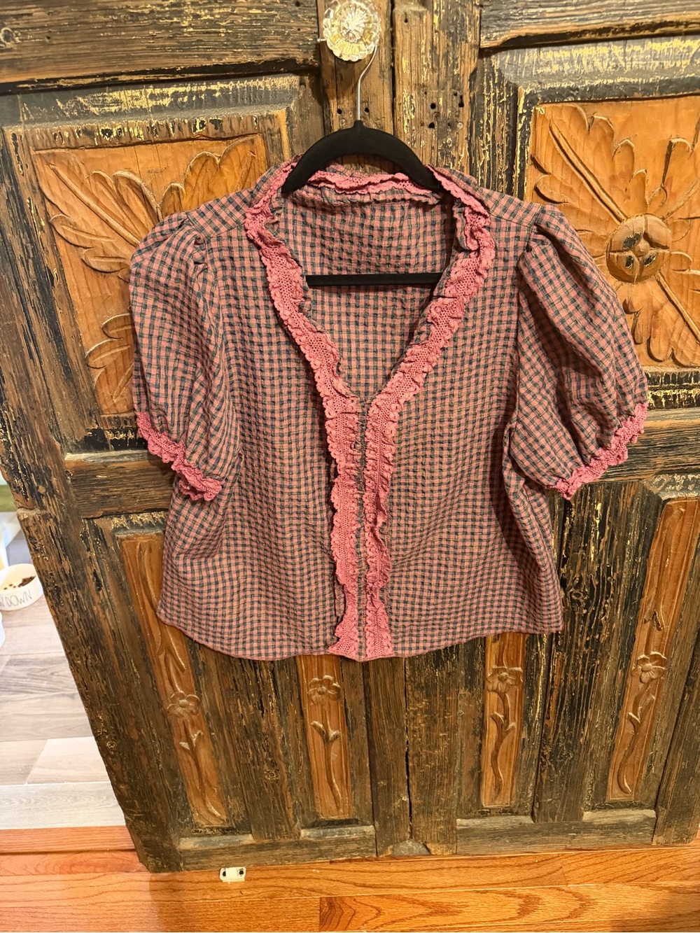 SHEIN Pink Check Ruffle-Trim Puff Sleeve Blouse